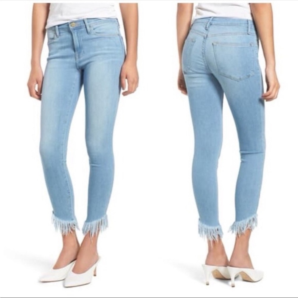 Frame Denim Le Skinny Light Wash Fringe Hem stretch jeans, size 26, NWT